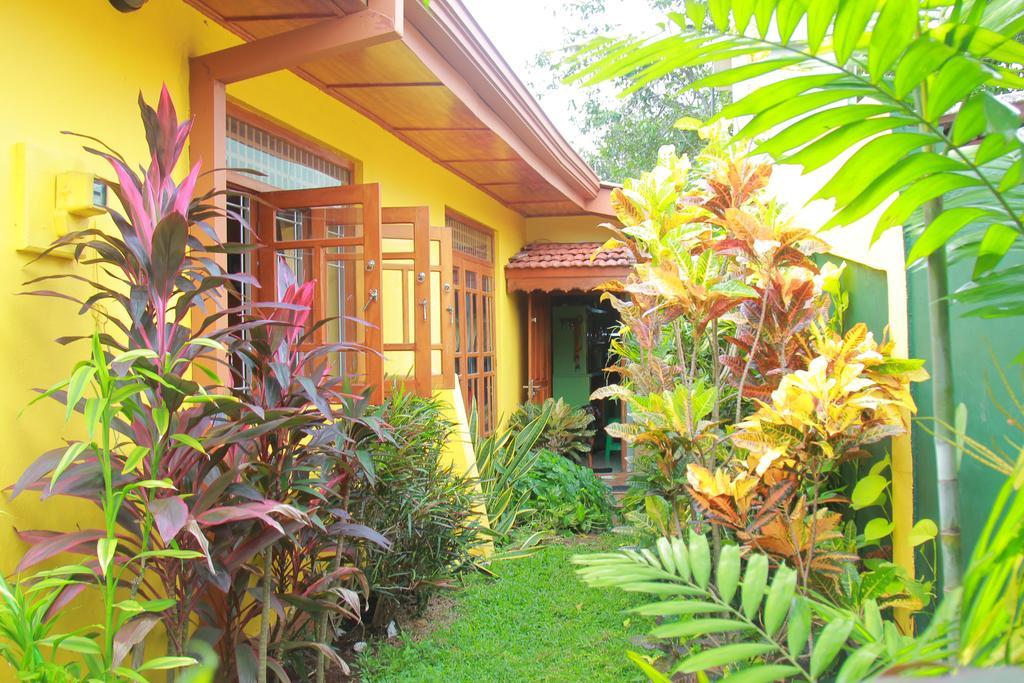 Apartament Familyhouse Negombo Zewnętrze zdjęcie